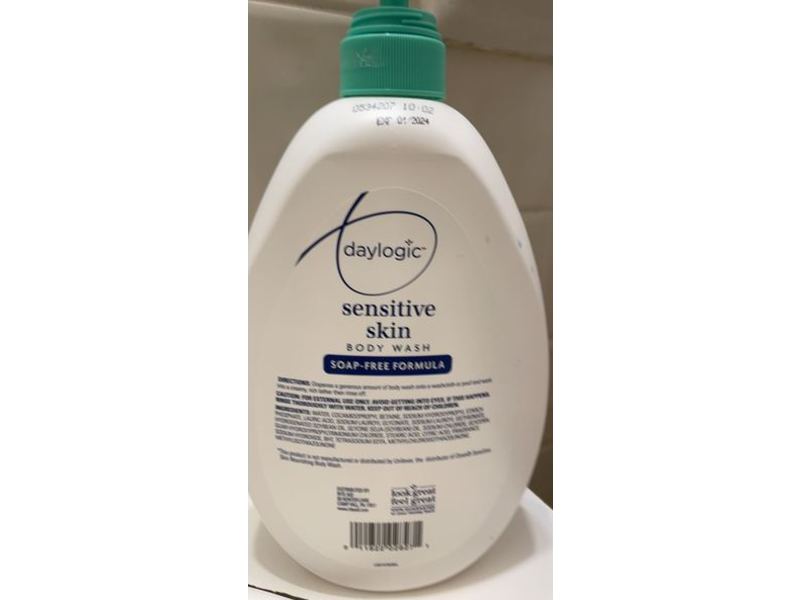 Daylogic Sensitive Skin Body Wash, 33.8 fl oz/1 L