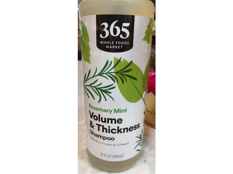 365 Whole Foods Market Volume & Thickness Shampoo, Rosemary Mint, 32 fl oz/946 mL