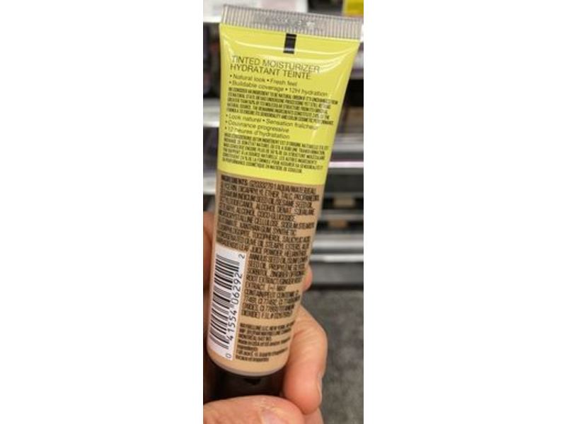Maybelline New York Fit Me Tinted Moisturizer, 120, 1 fl oz/30 mL