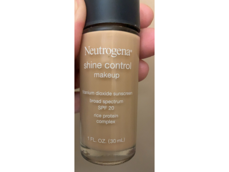 Neutrogena Healthy Skin Liquid Makeup, SPF 20, Fresh Beige, 1 fl oz/30 mL