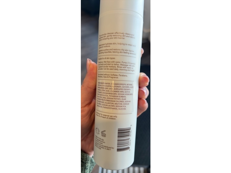 Tricoci Hydrate Cleanser Gently Cleansing Impurity Removing, 6.5 fl oz/192 mL