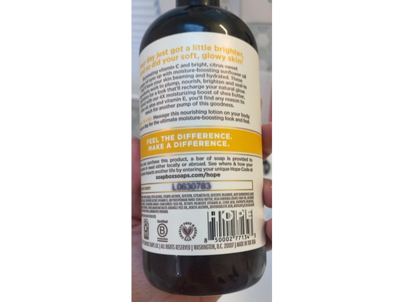 Soapbox Radiant Glowing Moisture Body Lotion, Sweet Orange & Vitamin C, 16 fl oz/473 mL