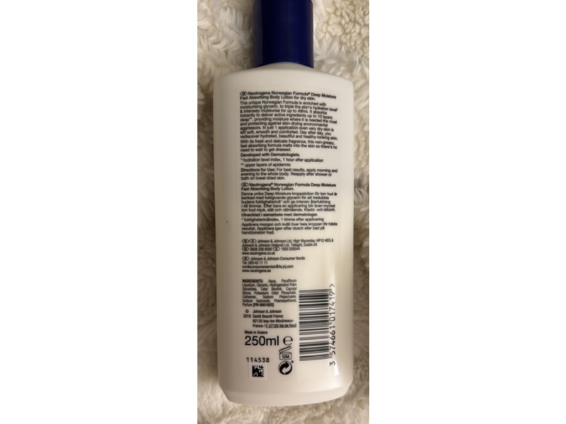 Neutrogena Deep Moisture Body Lotion 250 mL