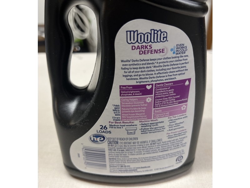 Woolite Darks Defense Liquid Laundry Detergent, 26 Loads, 40 fl oz/1.18 L
