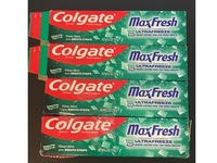 Colgate MaxFresh Ultrafreeze Toothpaste, Clean Mint, 6.3 oz/178 g, 4 Pack - Image 3