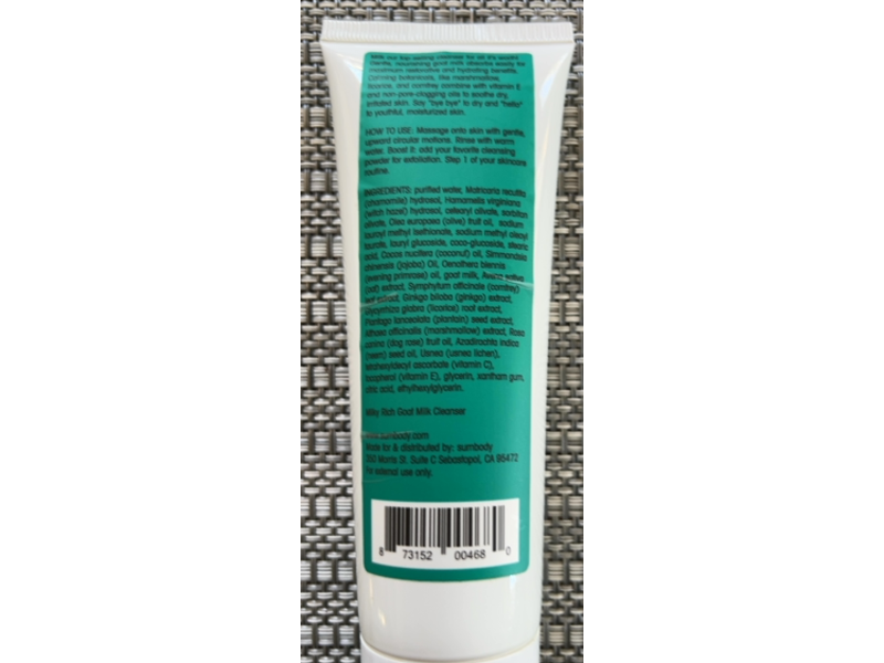 Sumbody Milky Rich Hydrating Cleanser, Goat Milk+Coconut Oil+Jojoba Oil, 4 fl oz/120 mL
