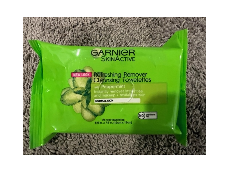 Garnier SkinActive Clean + Refreshing Remover Cleansing Towelettes, Peppermint,25 Ct