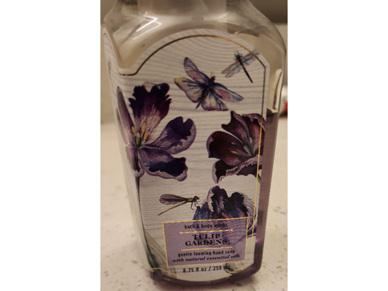 Bath & Body Works Tulip Gardens Gentle Foaming Hand Soap, 8.75 fl oz/259 mL