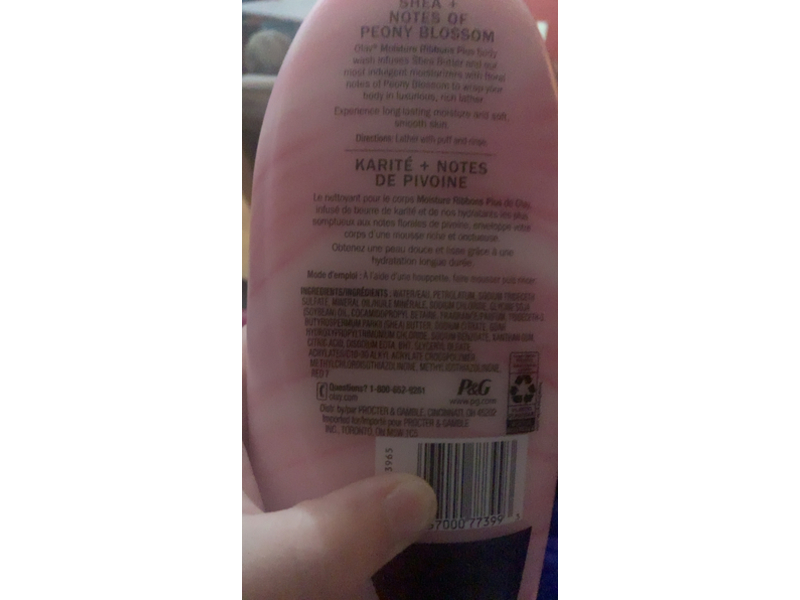 Olay Moisture Ribbons Plus Body Wash, Shea + Notes of Peony Blossom,18 fl oz/532 mL, Pack Of 4
