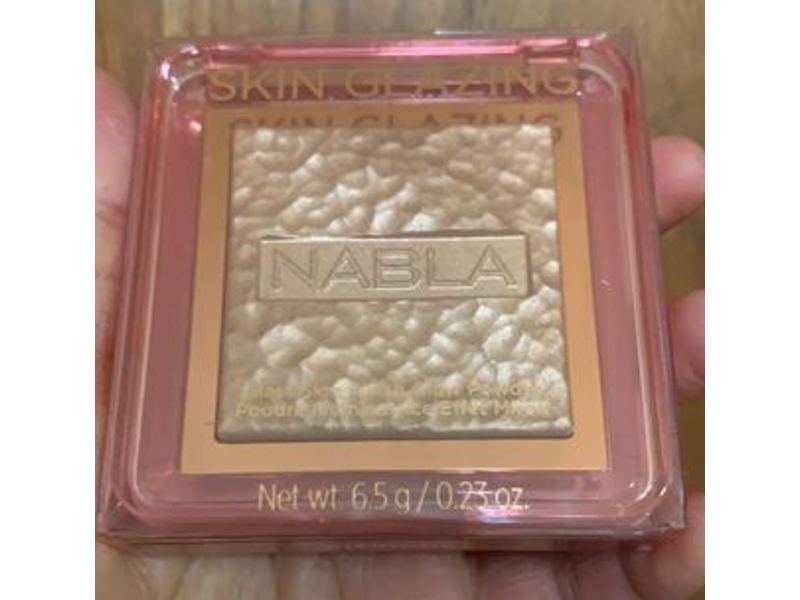 Nabla Skin Glazing Glass Skin Finish Glow Powder Highlighter, Amnesia, 0.23 oz/6.5 g