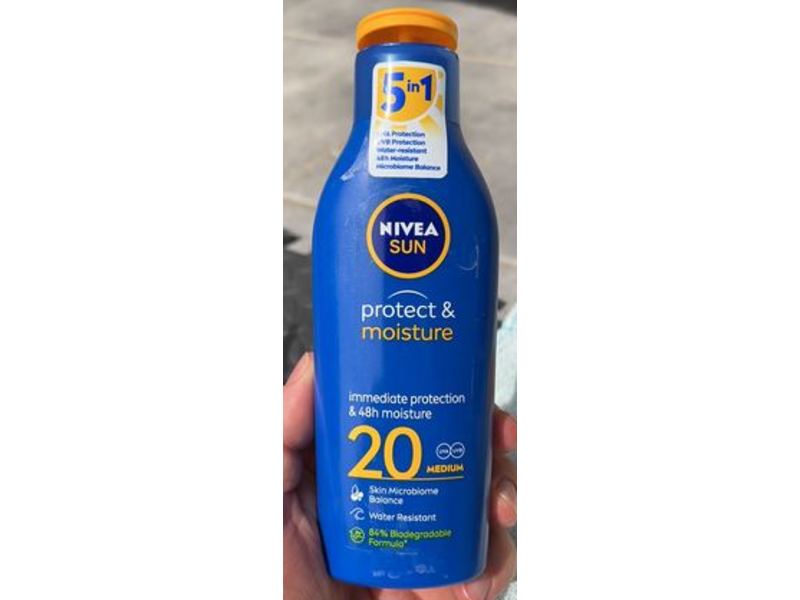 Nivea Sun Protect & Moisture Sun Lotion, SPF 20, 200 mL