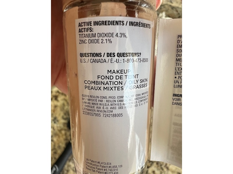 Revlon Colorstay Liquid Foundation Makeup, SPF 15, Combination/Oily Skin, 220 Natural Beige, 1.0 fl oz/30 mL