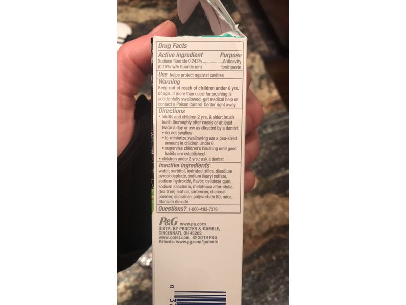 Crest 3D White Whitening Therapy Toothpaste, Charcoal & Tea Tree Oil, 4 fl oz/116 g