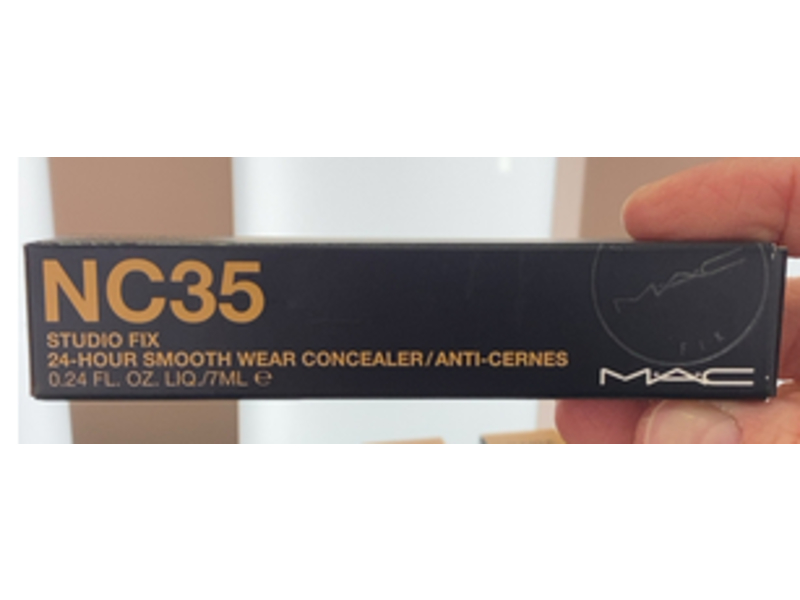 M.A.C. Studio Fix Smooth Wear Concealer, NC35, 0.24 fl oz/7 mL