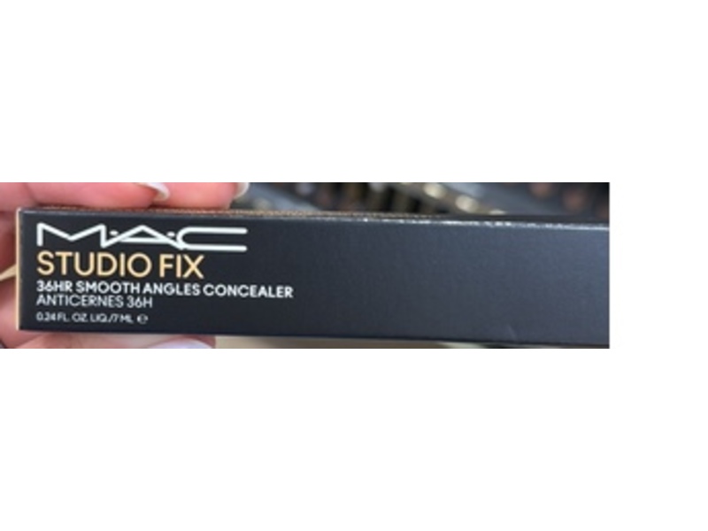 MAC Studio Fix 36Hr Sooth Angles Concealer, Nc 17.5, 0.24 fl oz/7 mL