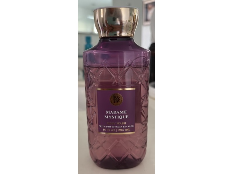 Bath & Body Works Madame Mystique Body Wash, Pro-Vitamin B5 + Aloe, 10 fl oz/295 mL