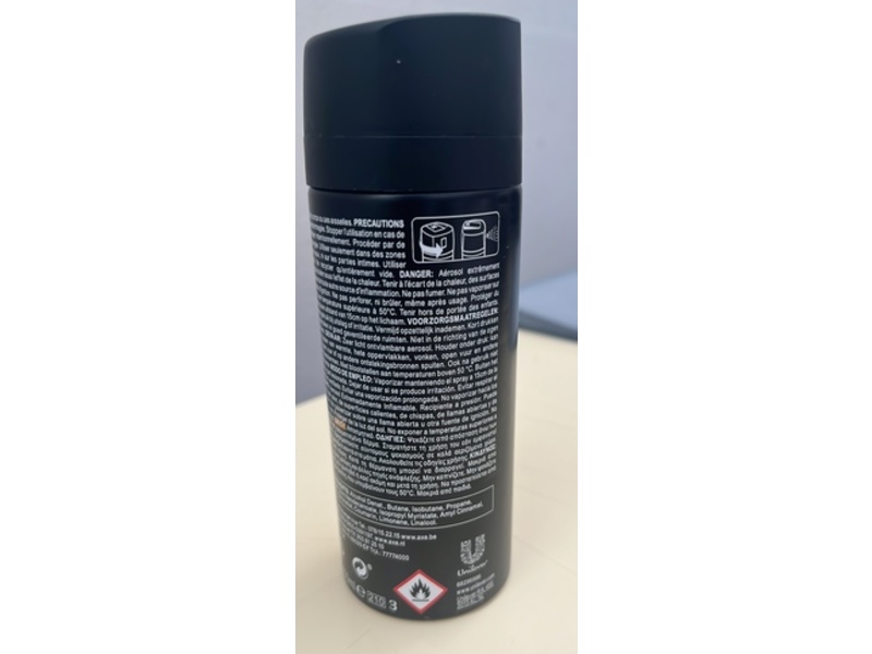 Axe Dark Temptation Deodorant Body Spray, Dark Chocolate Scent, 150 g