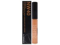 MAC Studio 24-Hour Smooth Wear Concealer, NW40, 0.24 fl oz/7 mL - Image 2