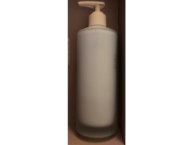 Oak Essentials Luminous Body Lotion