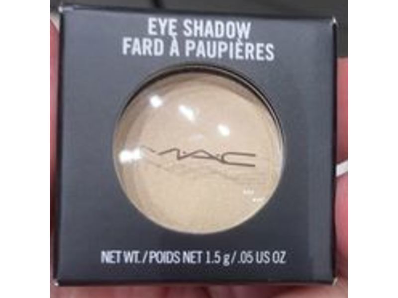 M.A.C Eye Shadow, Nylon, 0.05 oz/1.5 g