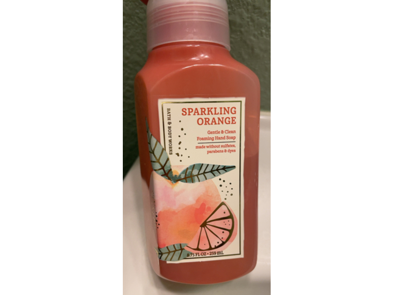 Bath & Body Works Gentle & Clean Hand Soap, Sparkling Orange, 8.75 fl oz/259 mL