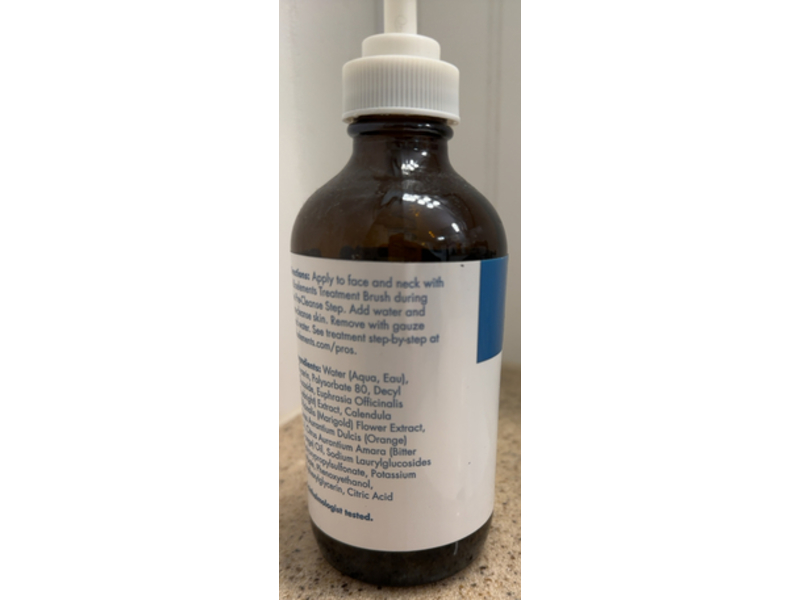 Bioelements Makeup Dissolver Perfected Makeup Remover, 8 fl oz/236 mL