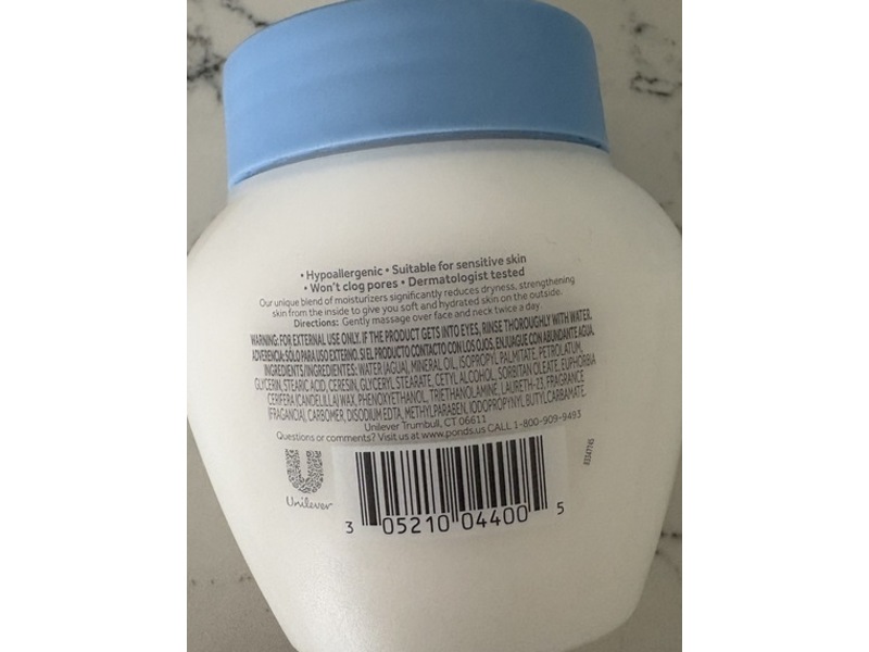 Pond's Dry Skin Cream Facial Moisturizer, 6.5 oz/184 g