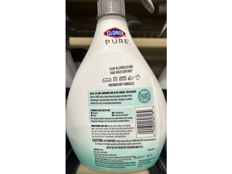 Clorox Pure Allergen Fabric & Carpet Spray, Clean Breeze, 26 fl oz/769 mL
