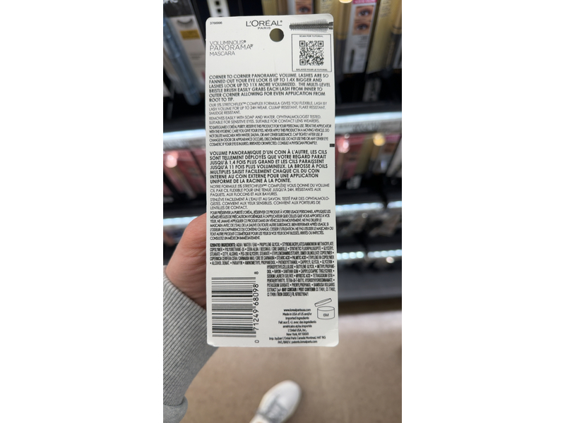 L’Oréal Paris Voluminous Panorama Mascara, 700 Black, 0.33 fl oz/9.9 mL