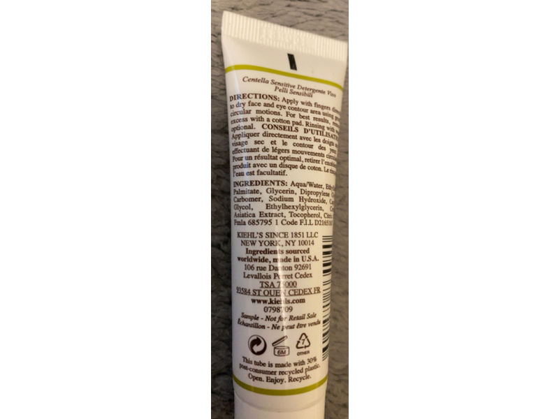 Kiehl's centella sensitive facial cleanser, Centella Asiatica, 1 fl oz/30 mL