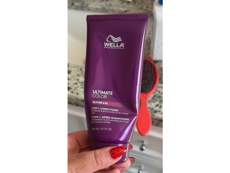 Wella Professionals Ultimate Color Step 2 Conditioner, Glycine & B5, 6.7 fl oz/200 mL