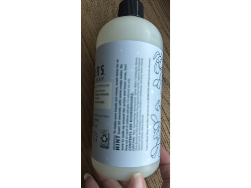 Mrs. Meyer's Clean Day Hand Soap, Snowdrop Scent, 16 fl oz/473 mL