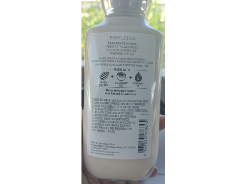 Bath & Body Works 24 Hour Moisture Body Lotion, Strawberry Pound Cake, 8 fl oz/236 mL