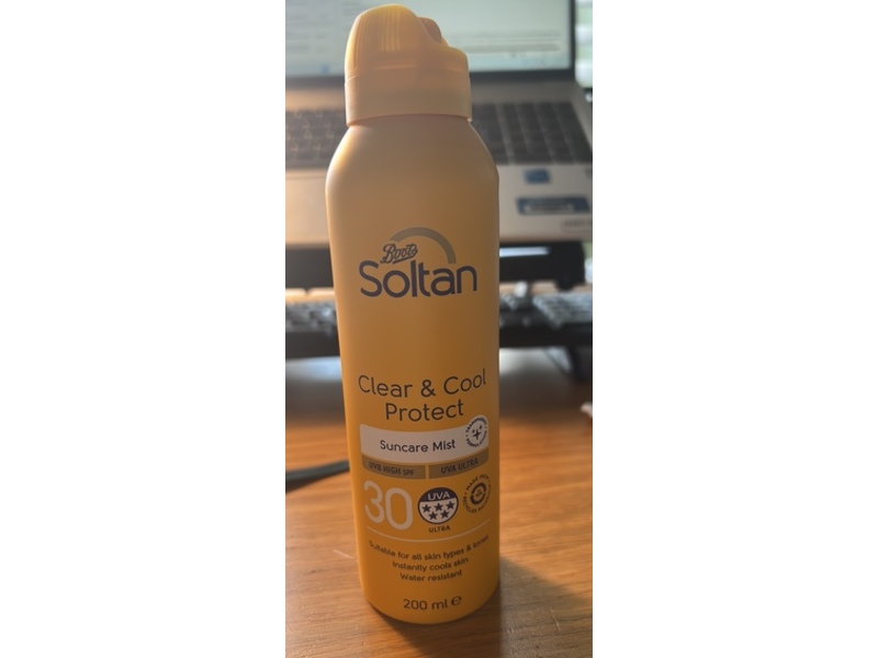 Boots Soltan Clear & Cool Protect Suncare Mist, SPF 30, 200 mL