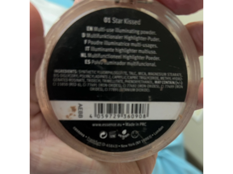 Essence Kissed By The Light Illuminating Powder, 01 Star kissed, 0.35 oz/10 g