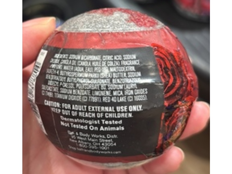 Bath & Body Works Bath Fizzy, Vampire Blood, 4.06 oz/130 g