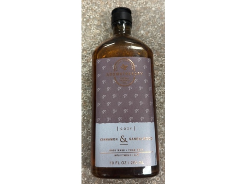 Bath & Body Works Cozy Cinnamon & Sandalwood Body Wash + Foam Bath, Vitamin E + Aloe, 10 fl oz/295 mL