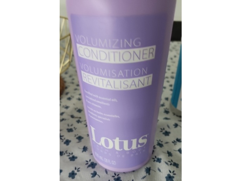 Lotus Volumizing Conditioner, 28 fl oz/828 mL