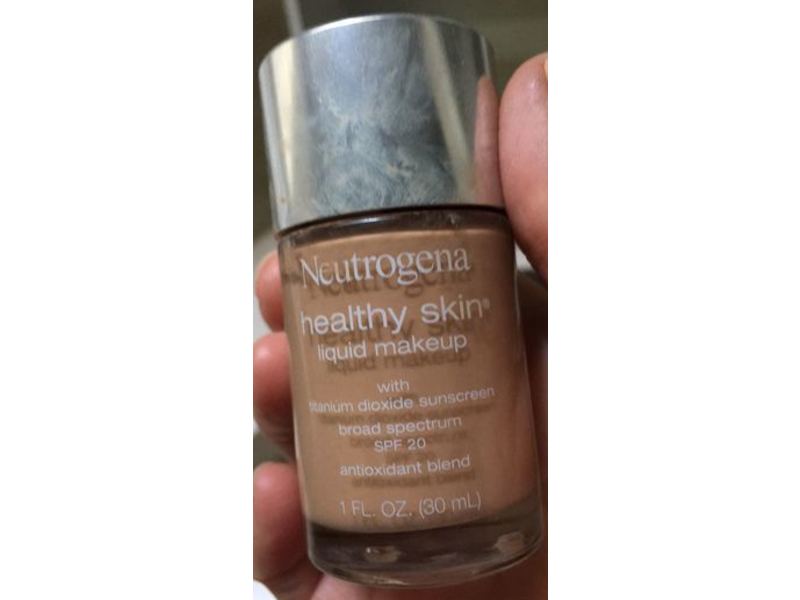 Neutrogena Healthy Skin Liquid Makeup, SPF 20, 80 Medium Beige, 1 fl oz/30 mL