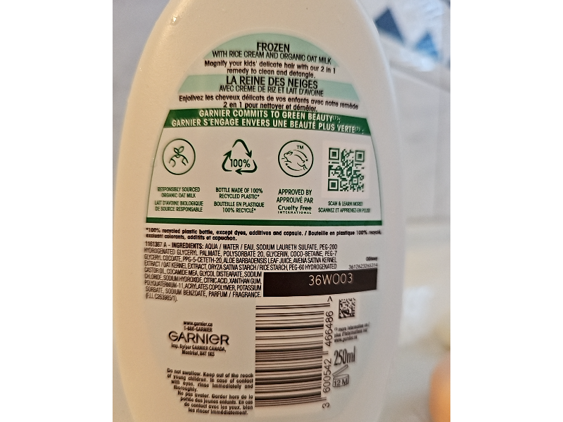 Garnier Whole Blends Kids 2 In 1 Shampoo + Detangler, 250 mL