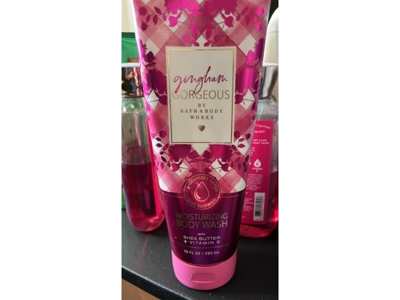 Bath & Body Works Moisturizing Body Wash, Gingham Gorgeous, 10 fl oz/295 mL