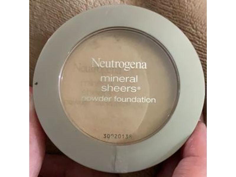 Neutrogena Mineral Sheers Powder Foundation, Nude 40, 0.34 oz/9.6 g