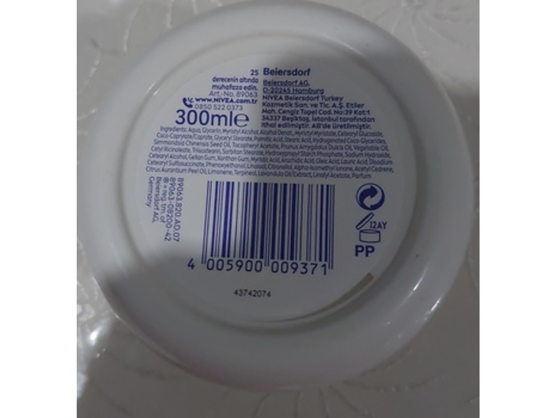 Nivea Soft Cream, 300 mL