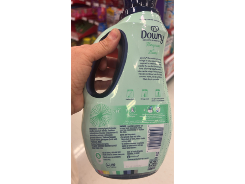 Downy Romantic Getaways Limited Edition Fabirc Softener, 57 Loads, Honeymoon In Hawaii, 38 fl oz/1.14 L