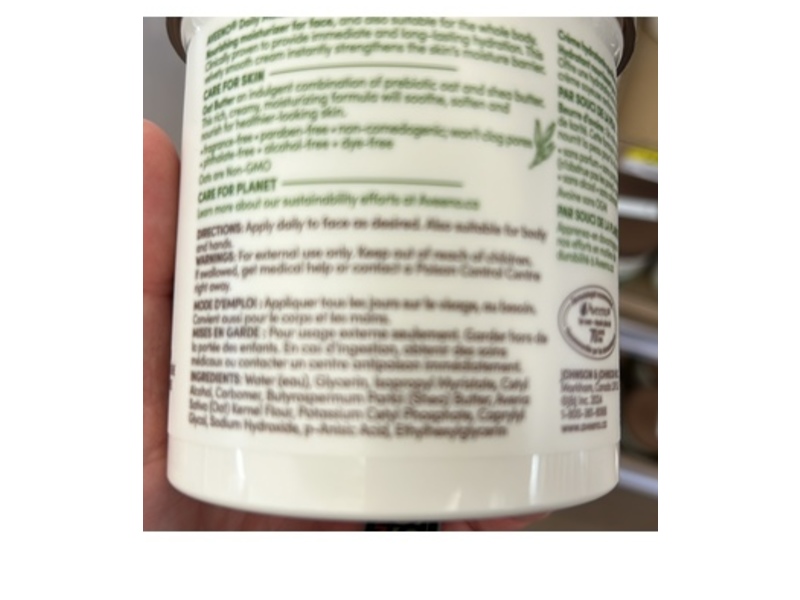 Aveeno Daily Moisturizing Cream, Prebiotic Oat + Shea Butter, 425 g