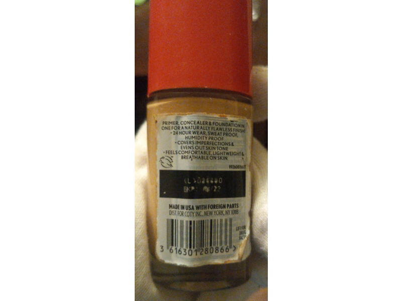 Covergirl Outlast 3-In-1 Full Coverage Liquid Foundation, SPF 18, Medium Beige, 1 fl oz/30 mL
