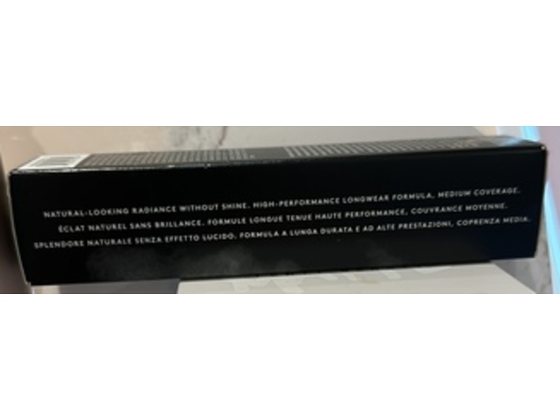 Fenty Beauty Soft'Lit Naturally Luminous Longwear Foundation, 175, 1.08 fl oz/32 mL