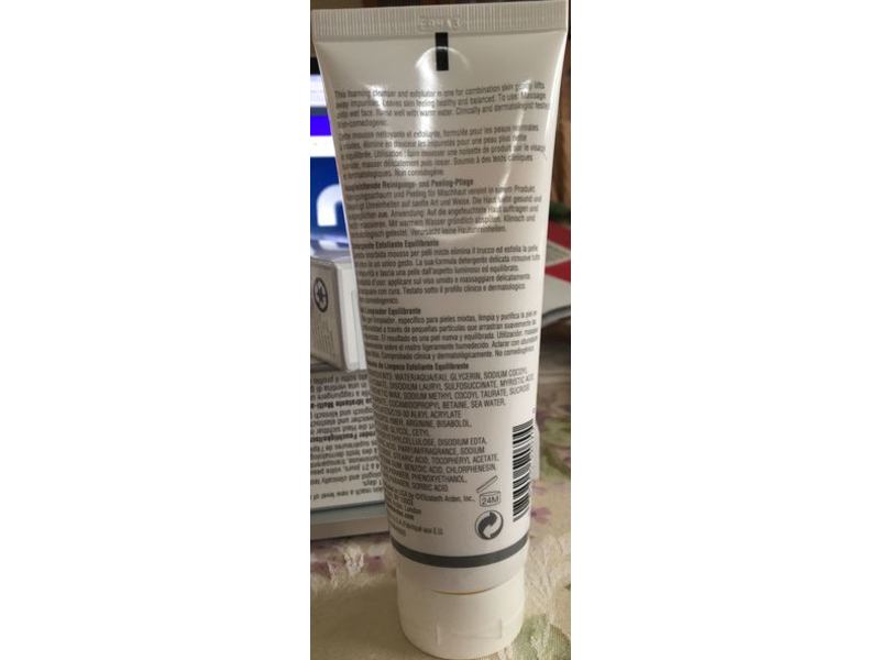 Elizabeth Arden Skin Balancing Exfoliating Cleanser, 4.2 fl oz/125 mL