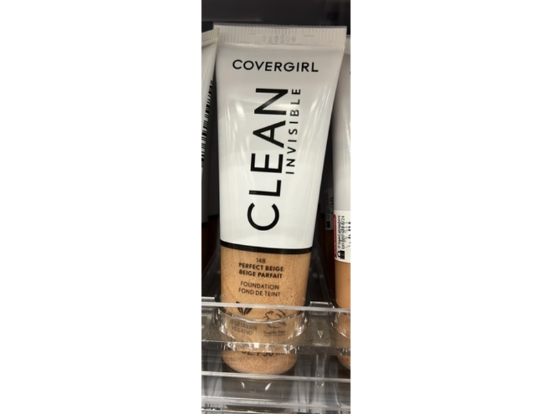Covergirl Clean Invisible Foundation, 148 Perfect Beige, 1 fl oz/30 mL