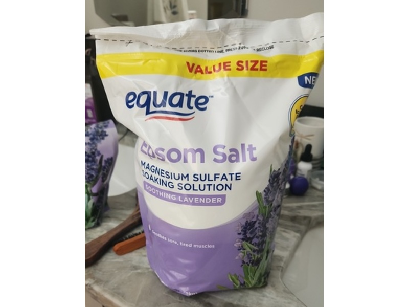 Equate Epsom Salt Soaking Solution, Soothing Lavender, 48 oz/1.36 kg